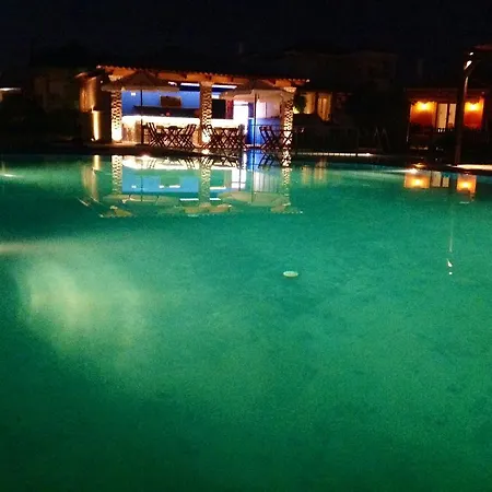 Boutique Hotel Ileas Village شقة